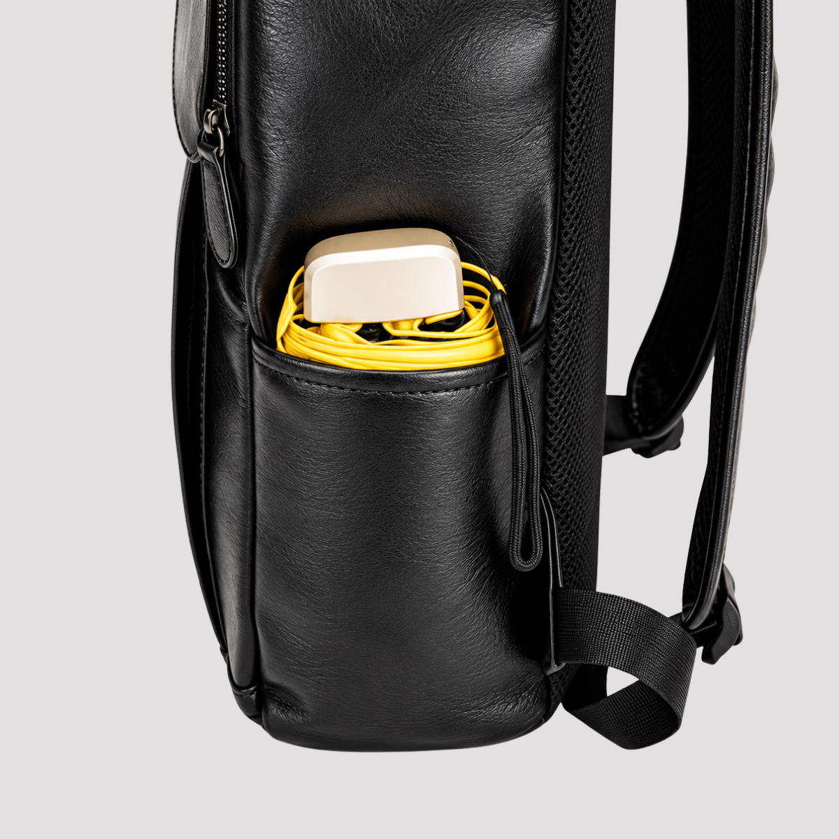Mochila Masculina Executiva Preta com Design Elegante