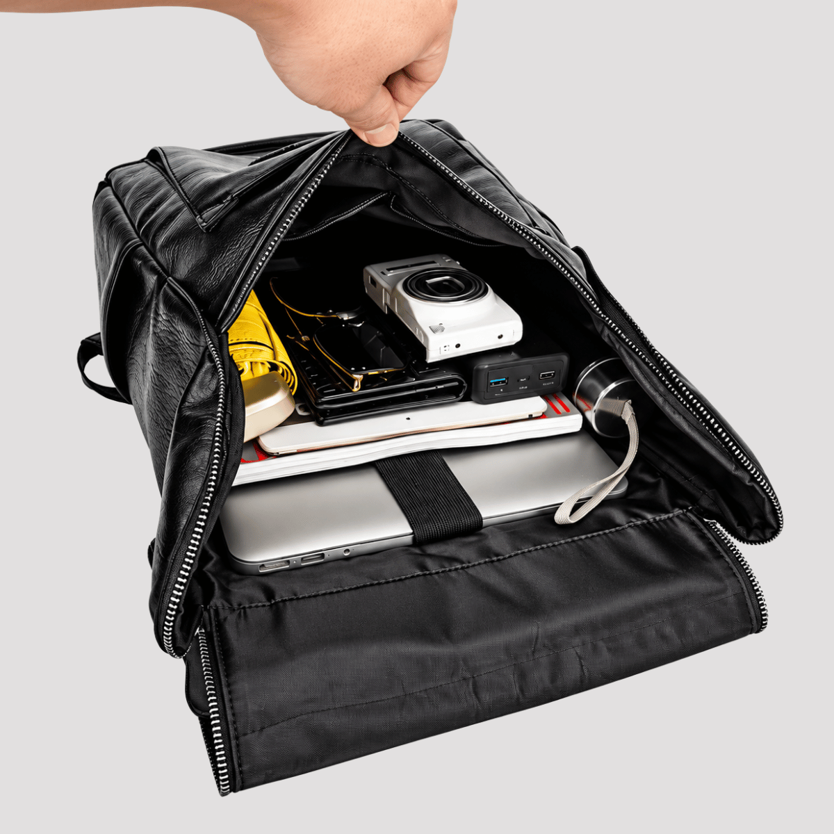 Mochila Masculina Executiva Preta com Design Elegante
