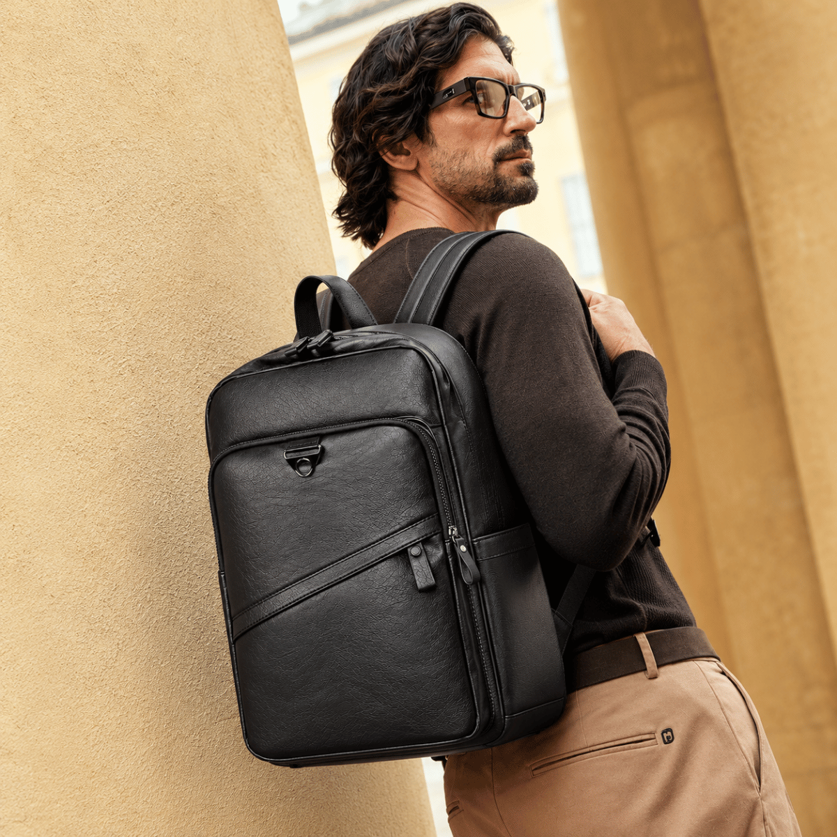 Mochila Masculina de Trabalho Bolsos e Alças Ajustáveis