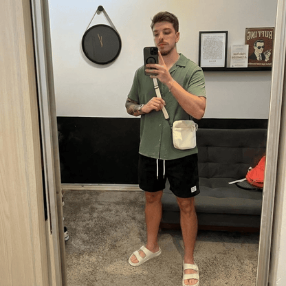 Bermuda Masculina de Veludo Cotelê